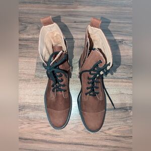 Able Brown Men's Lace Up Boots Size 9.